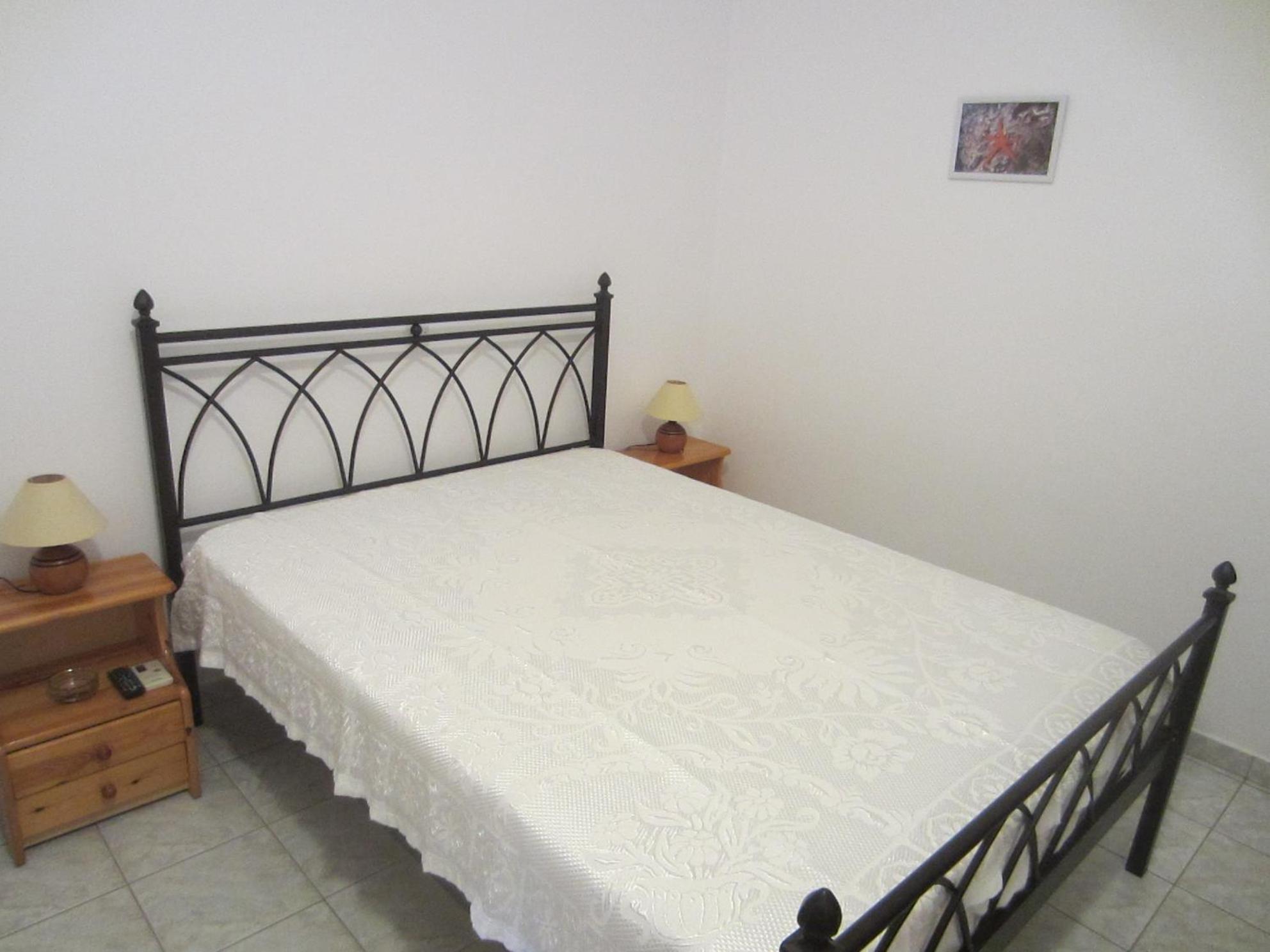 Katerina Apartments Triovasalos Екстер'єр фото